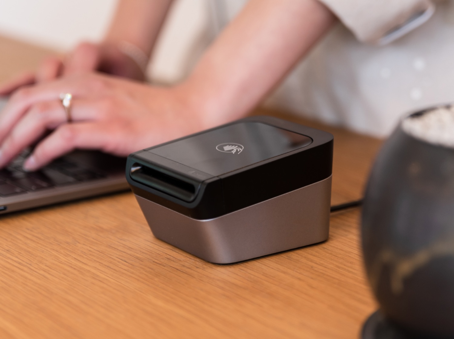 Tap & Chip dock