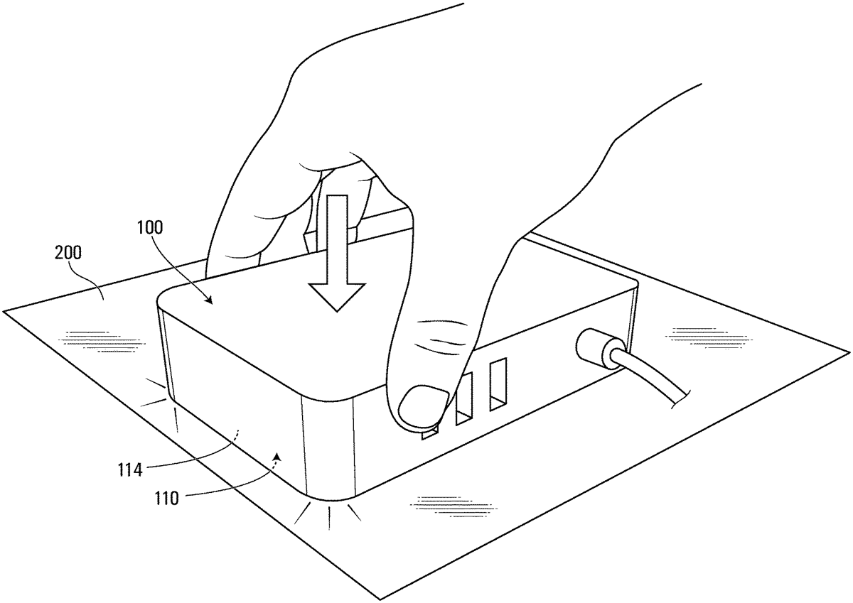 Patent drawing: Magnetically mountable cable hub
